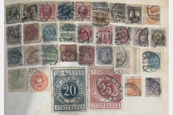 Danemark – lot de timbres anciens (classiques + fiscaux “Statsbaner”)