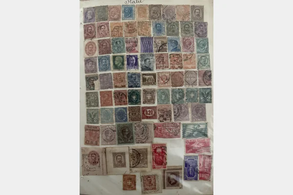 Italie – Gros lot de timbres anciens (Royaume, classiques, commémoratifs)