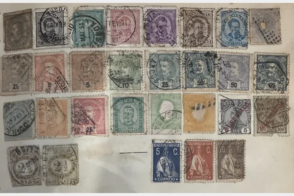 Portugal – lot de timbres anciens (reis + République) – XIXe / début XXe