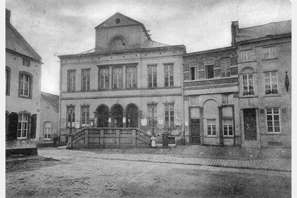 Place du Chef-Lieu