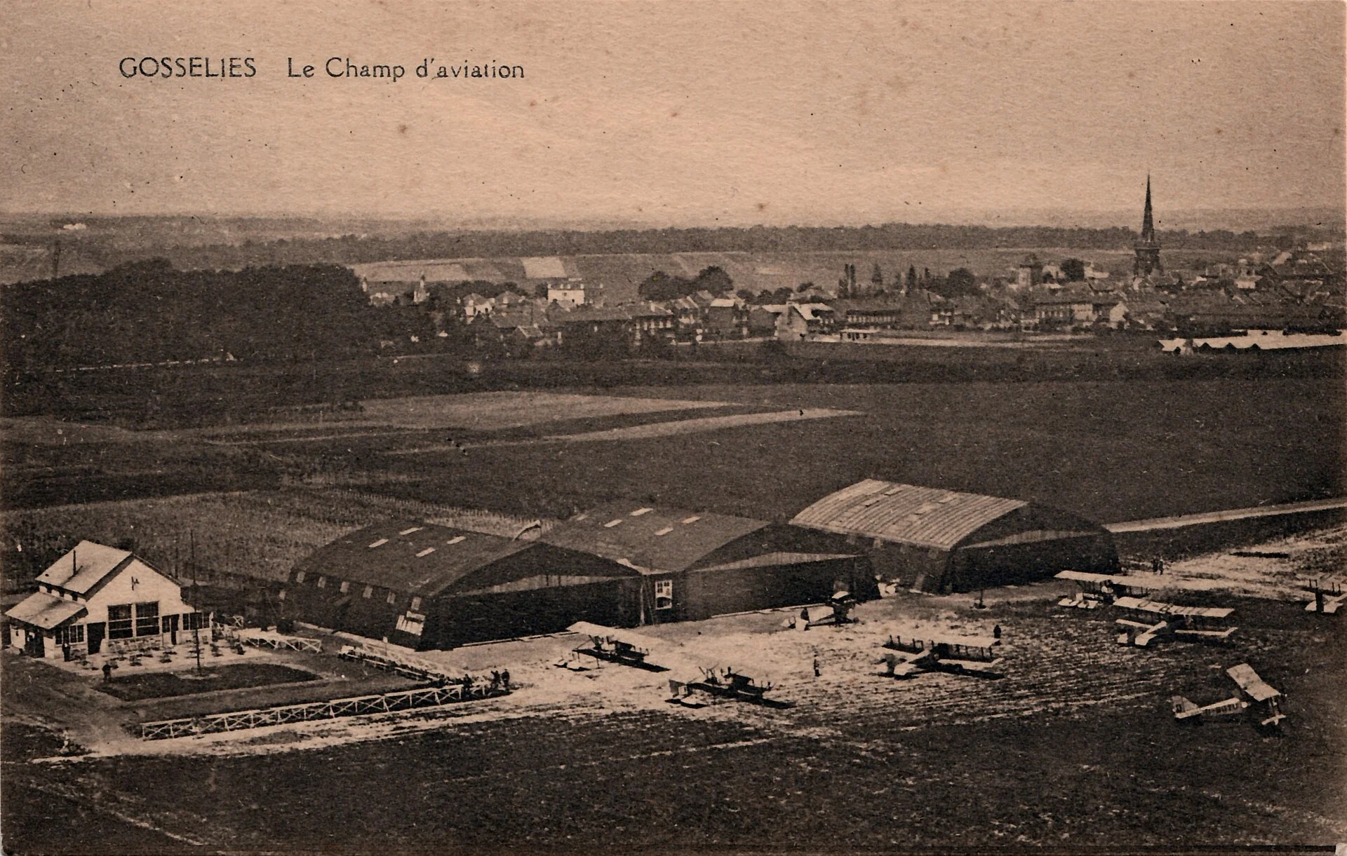 Aéroport de Charleroi | Aéroport de Charleroi-Bruxelles-Sud, Gosselies