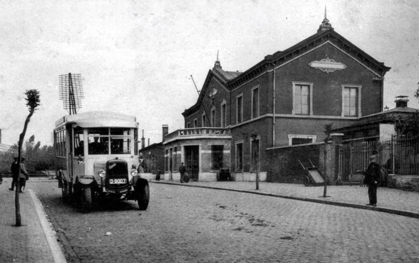 Gare de Marchienne-Au-Pont autrefois | Avenue de la Gare, Marchienne-au-Pont