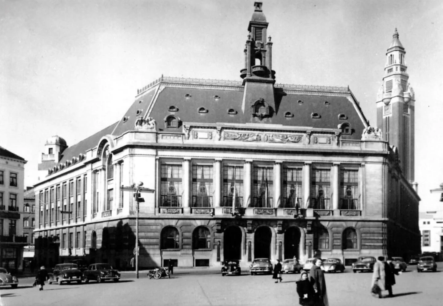 Hôtel de Ville | Place Charles II, Charleroi