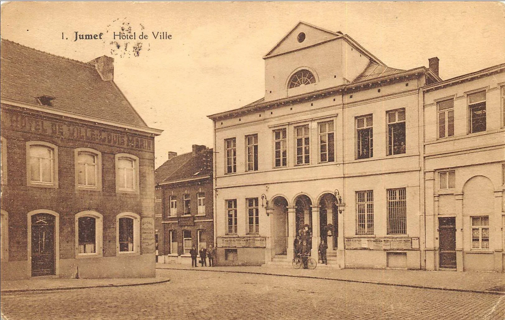 Hôtel de ville | Place du Chef-Lieu, Jumet