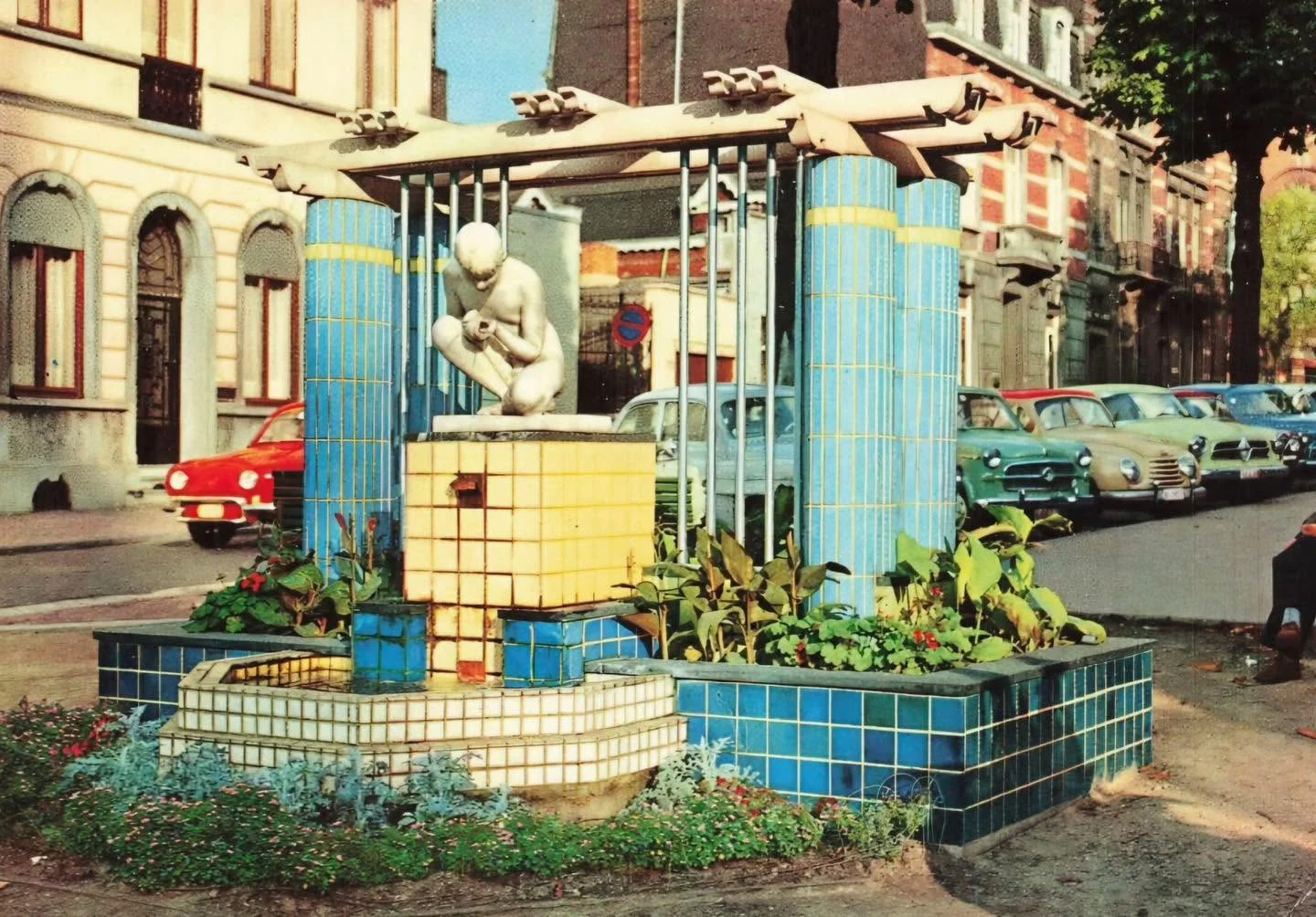 Le Buveur d’eau | Boulevard Emile Devreux, Charleroi
