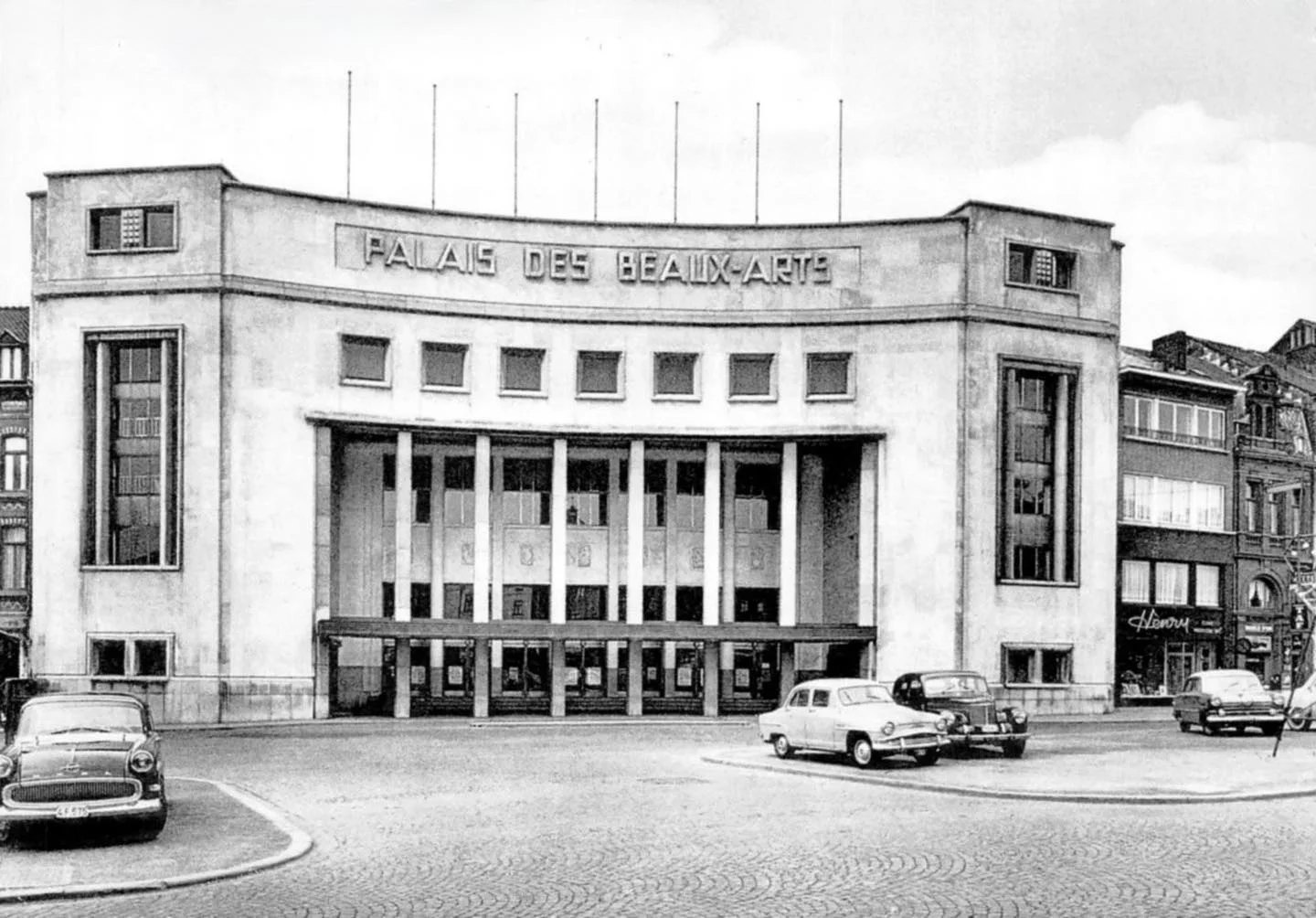 Palais des Beaux-Arts | Place du Manège, Charleroi