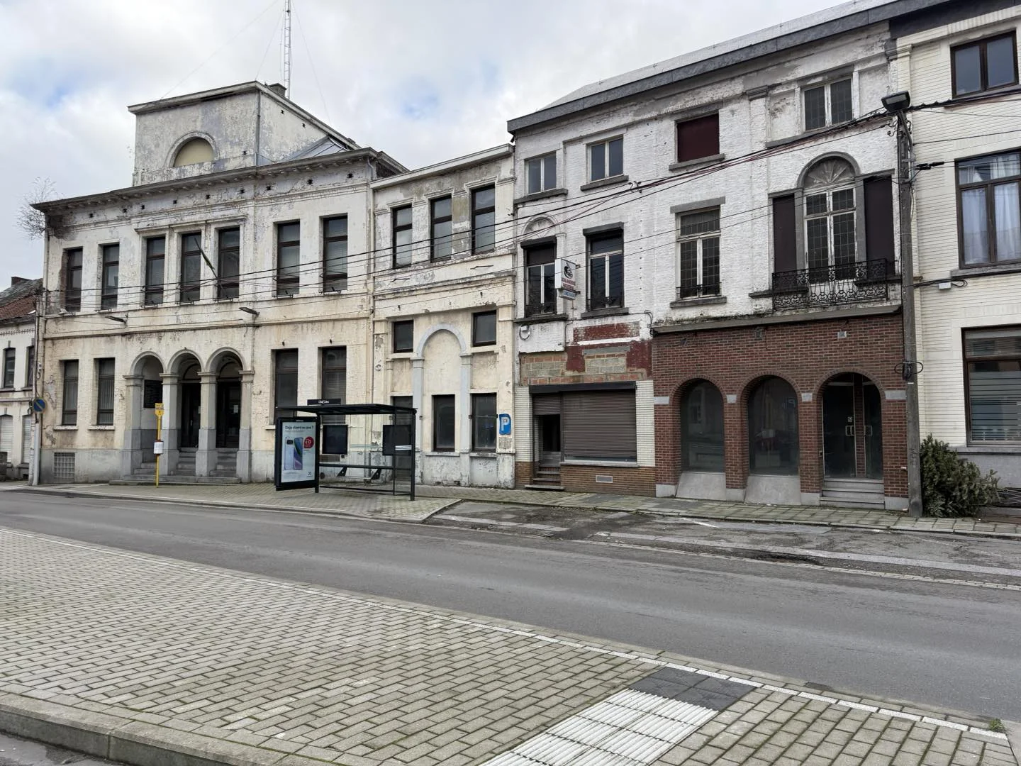 Place communale | Place du Chef-Lieu, Jumet | 2026