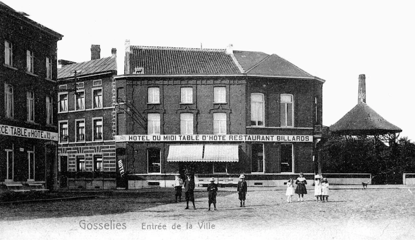 Place de la Station | Place de la Station, Gosselies