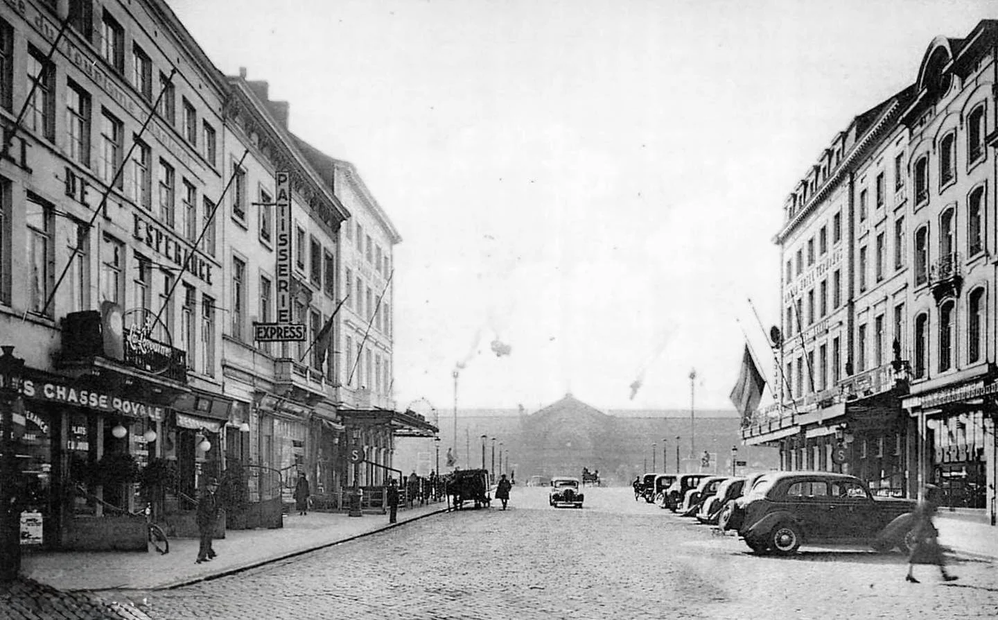 Place Émile Buisset | Place Emile Buisset, Charleroi