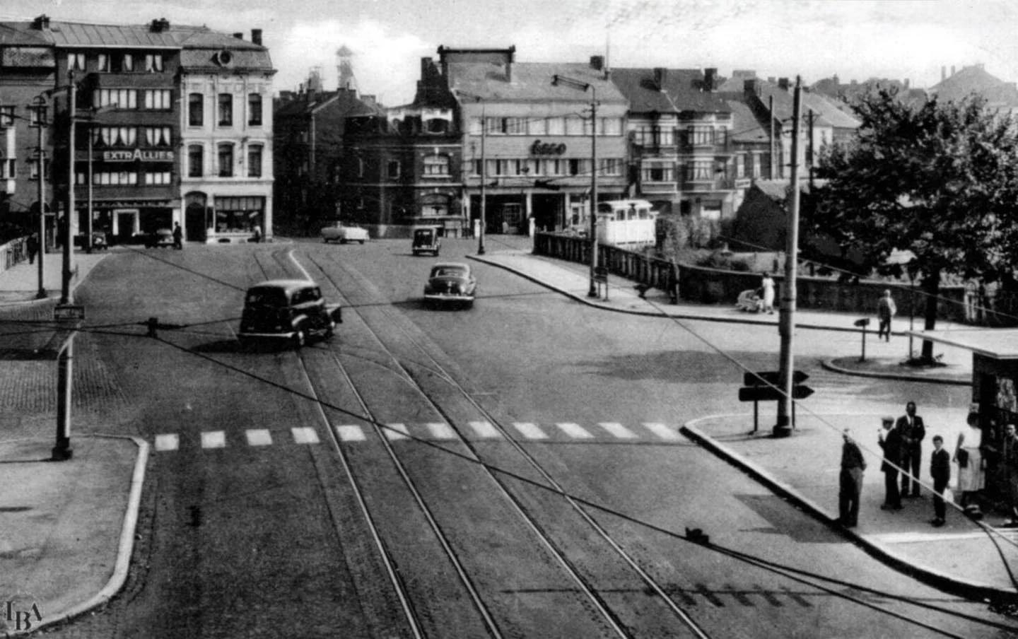 Pont de Waterloo | Square Jules Hiérnaux, Charleroi | 1956