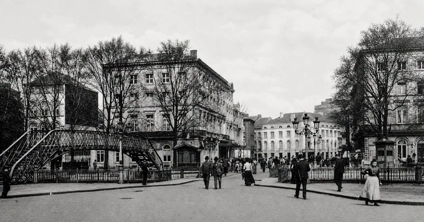 À quand le retour de beaux arbres dans ce lieu emblématique ? | Place Emile Buisset, Charleroi | 1909