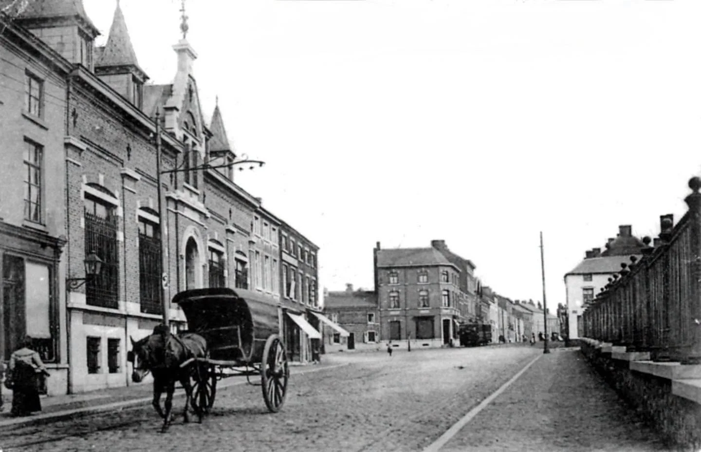 Route de Beaumont en 1907 🖤 | Rue de Beaumont, Marchienne-au-Pont | 1907